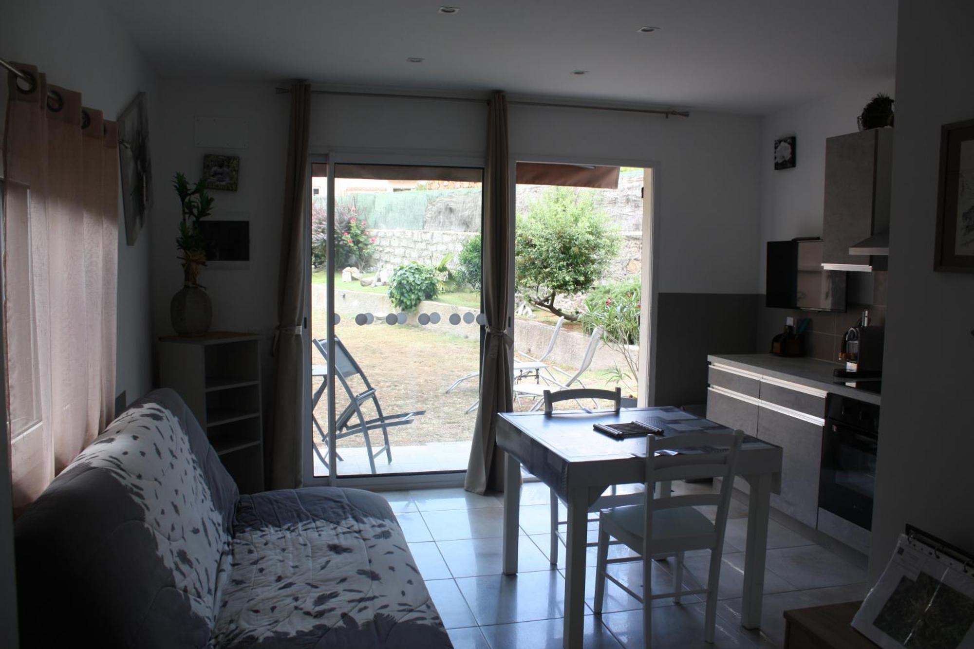 A Cardiccia Loc Saisonnieres Piana Apartment เพียนา ภายนอก รูปภาพ