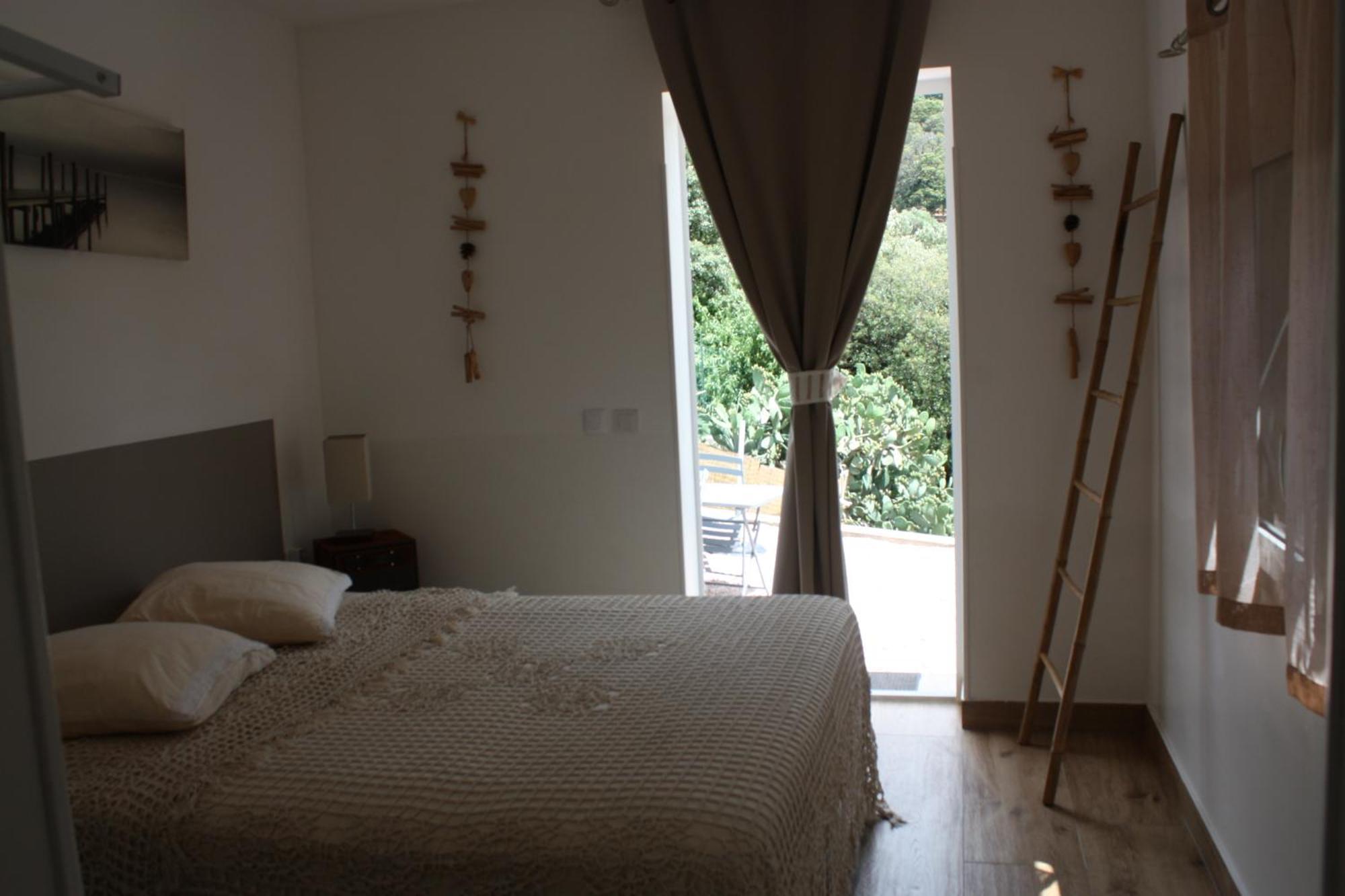 A Cardiccia Loc Saisonnieres Piana Apartment เพียนา ภายนอก รูปภาพ